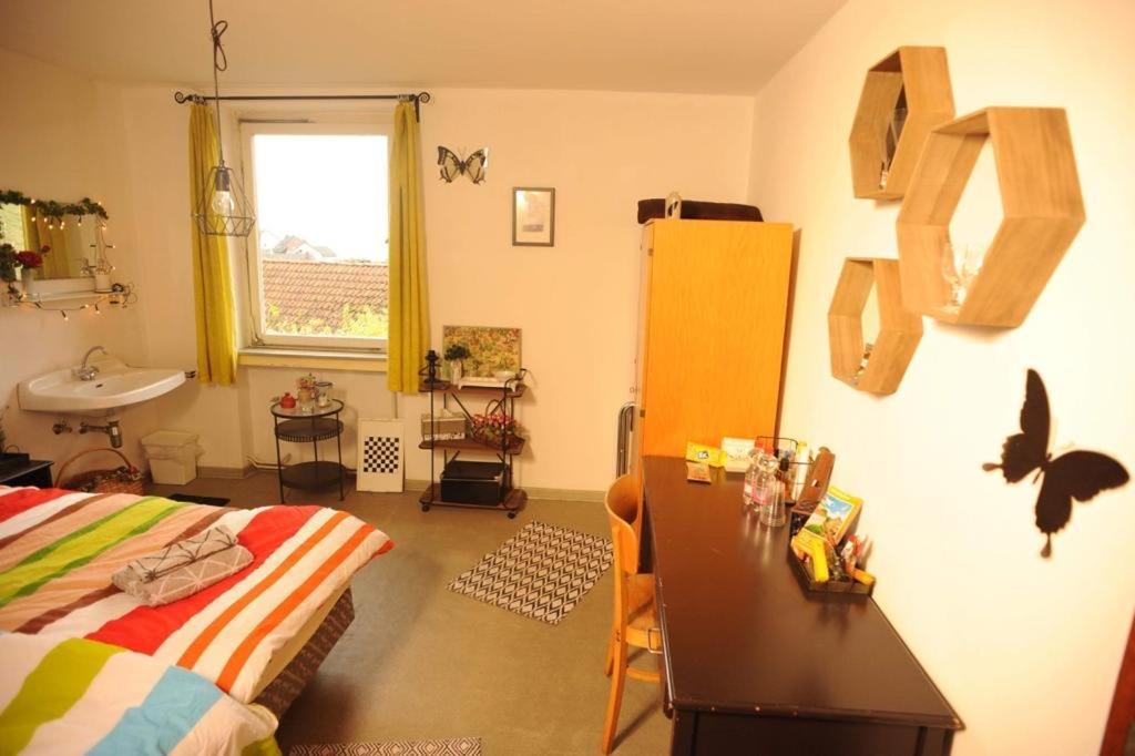 Johnny And Jones Bed & Breakfast Rinteln Exterior foto